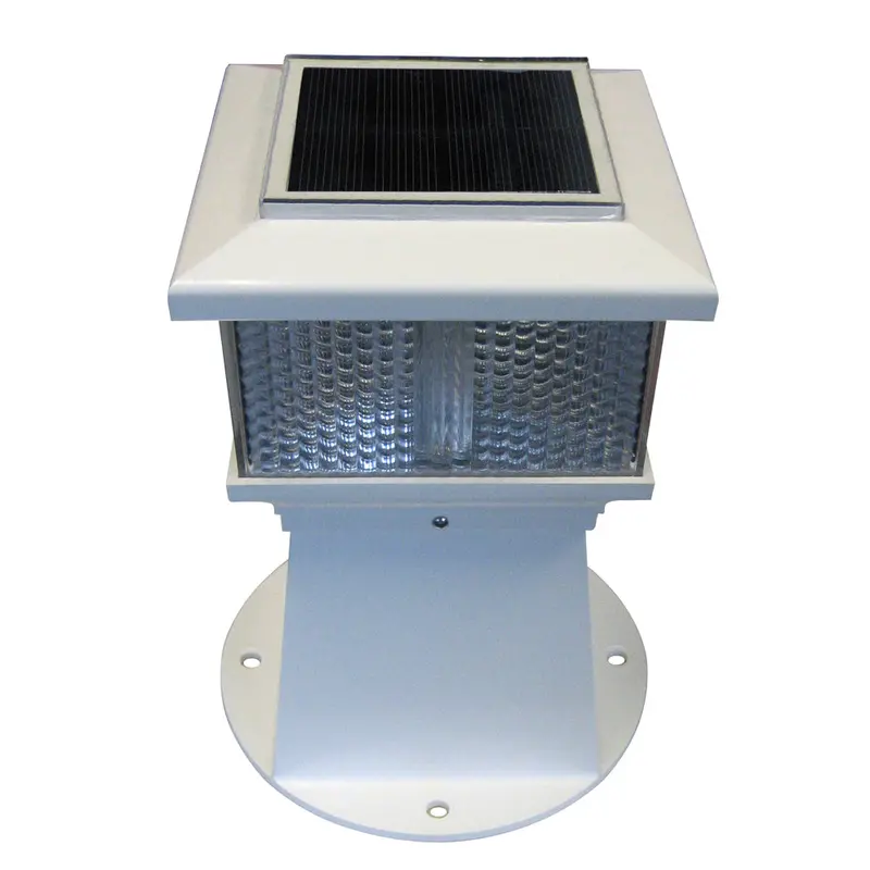 Dock Edge De96264F Solar-Powered Piling Light For Docks And Pilings 1