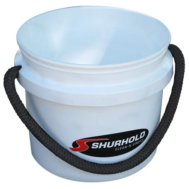 Shurhold 3.5-Gallon Rope-Handle Bucket – White, Compact & Sturdy For Onboard Tasks (2431) 1